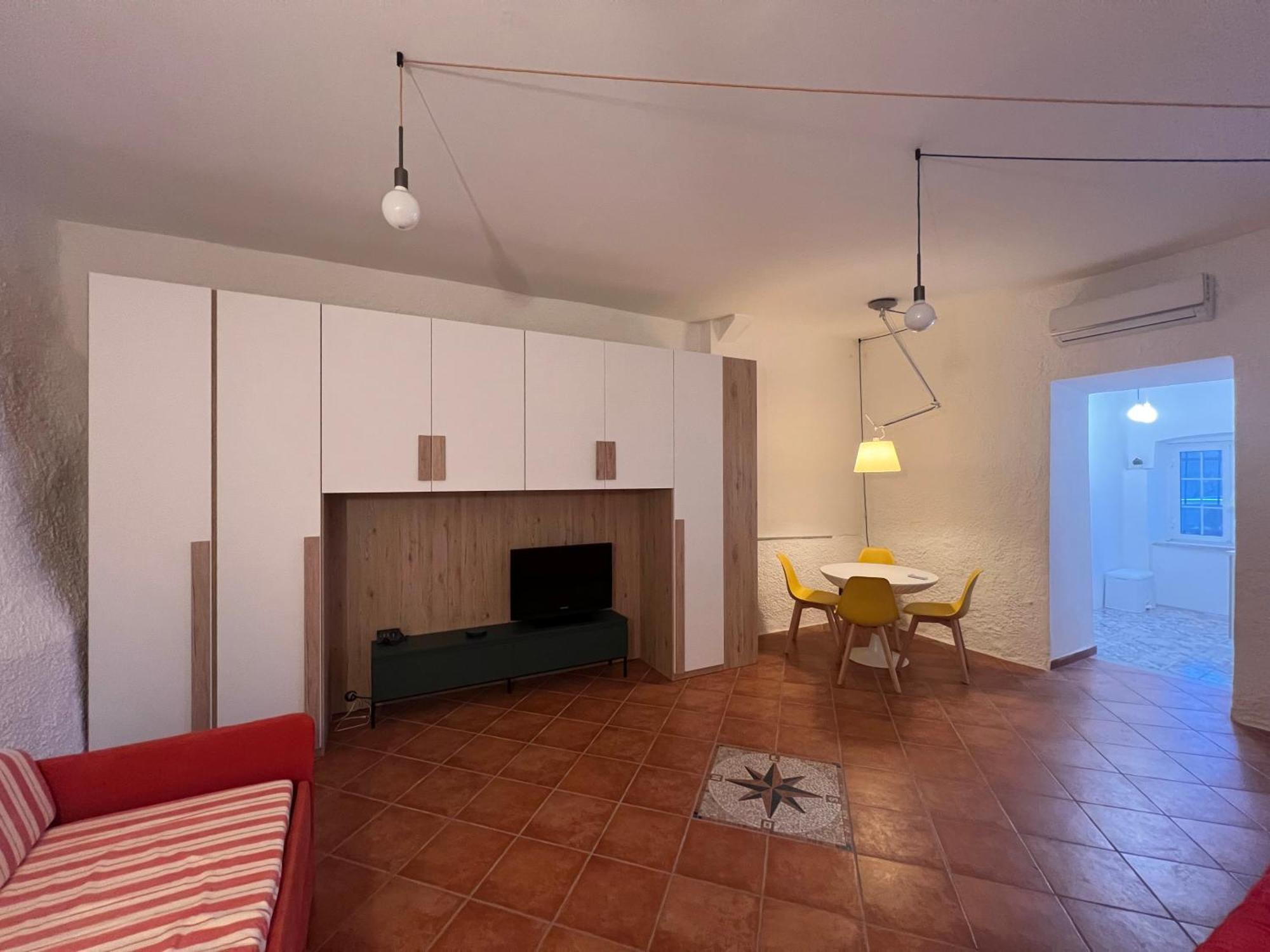 Olivetta House Holiday Монелья Екстер'єр фото