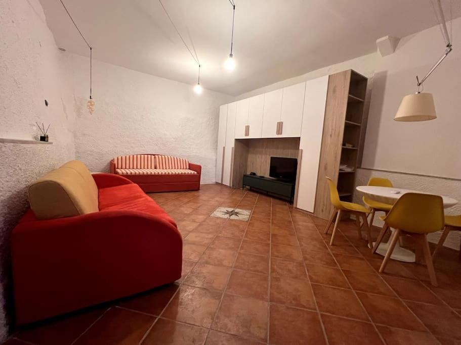 Olivetta House Holiday Монелья Екстер'єр фото