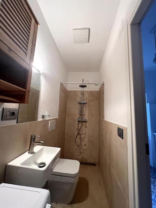 Olivetta House Holiday Монелья Екстер'єр фото